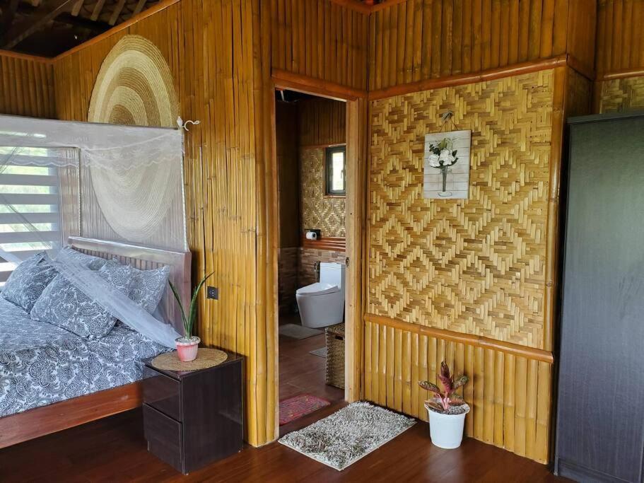 Villa Modern Bahay Kubo In A Farm Near Tagaytay à Tagaytay City Extérieur photo