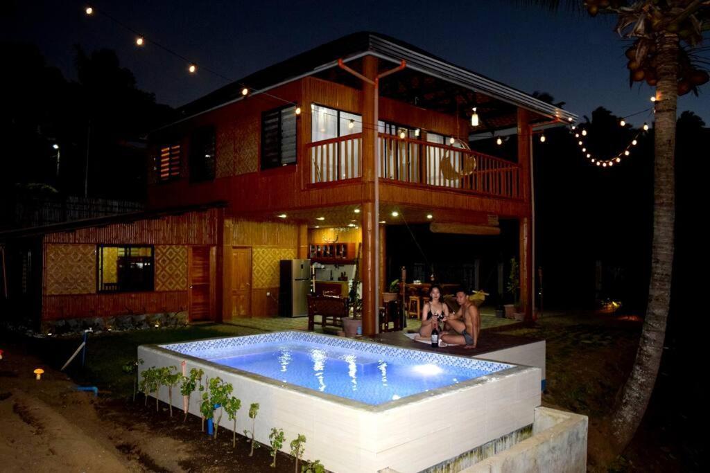 Villa Modern Bahay Kubo In A Farm Near Tagaytay à Tagaytay City Extérieur photo
